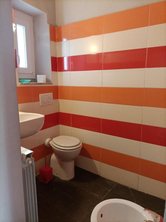 Casa Di Titta Vicino Al Mare Villa Viareggio Luaran gambar